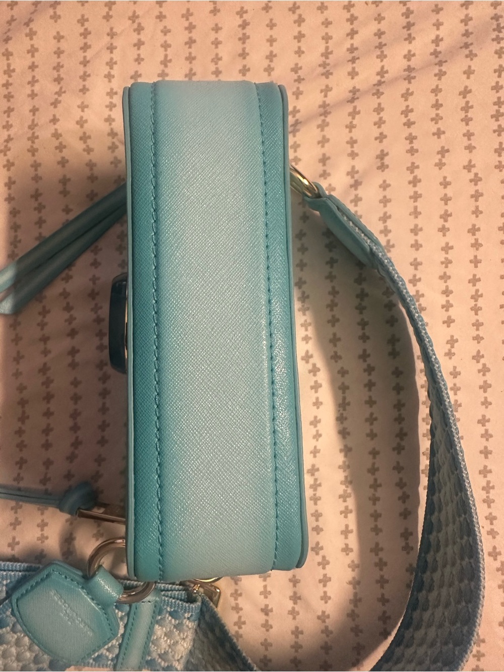 Marc Jacobs Light Blue Crossbody Snapshot Bag with Wide Strap - Picture 4 of 4